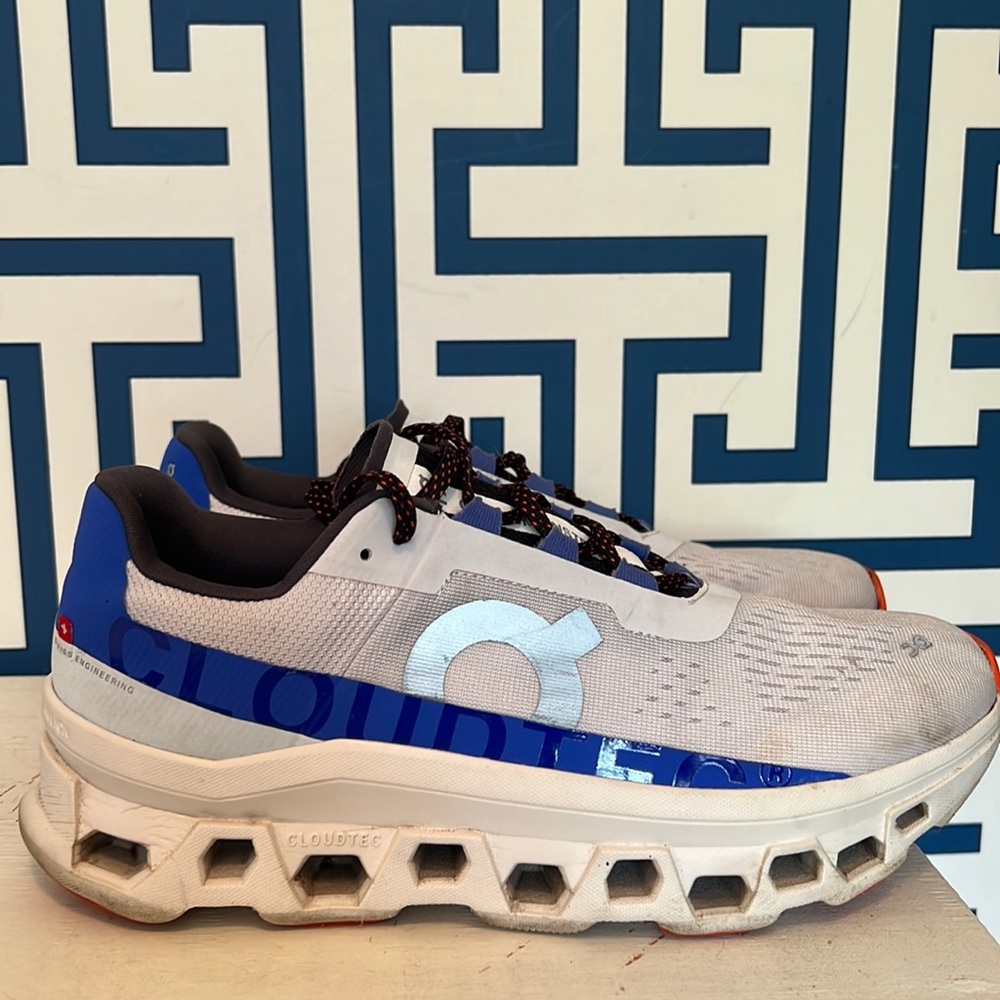 Men’s On Cloud Monster (9.5)
